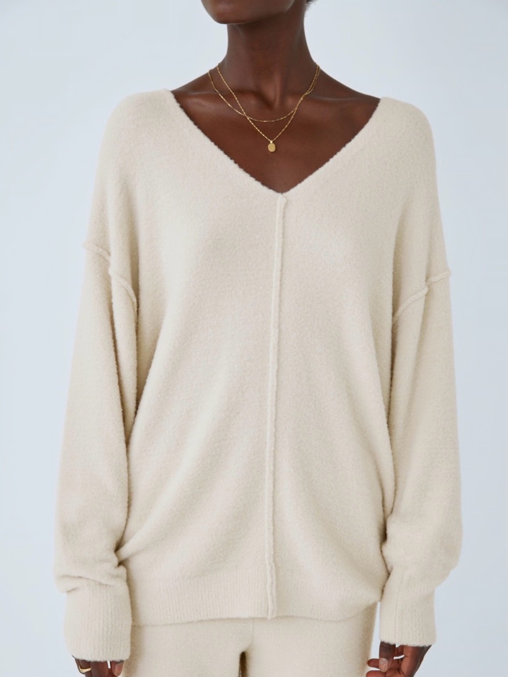 Aritzia Hush Knit Cream V-Neck Sweater